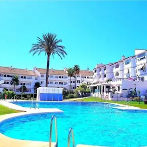 En Mijas Con Terraza, Capacidad 5 Personas Con Piscina De Temporada Appartement Málaga